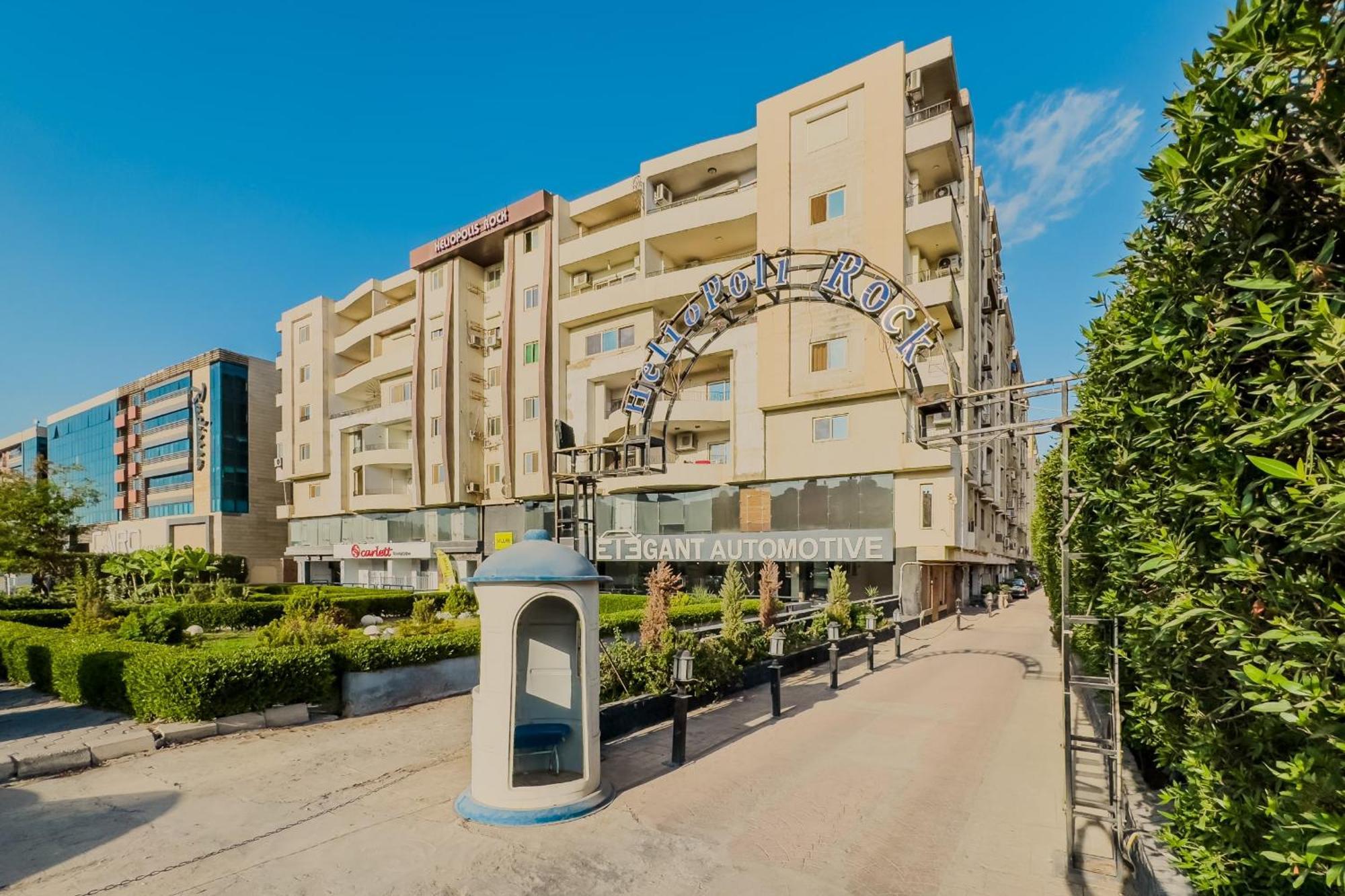 Distinct & Decent 2 Bdr Apt Steps From Nightlife And Airport Kahire Dış mekan fotoğraf